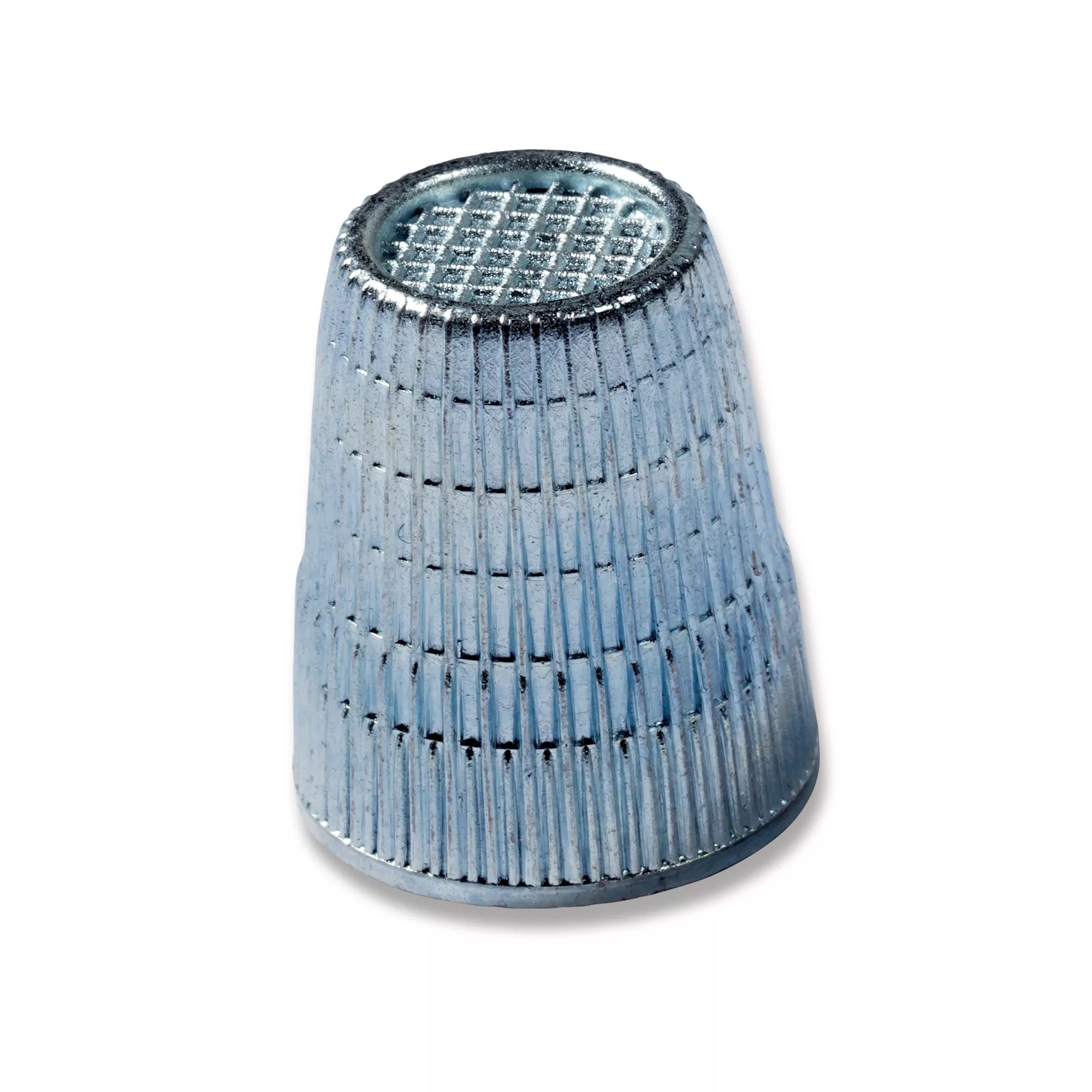 Thimbles with anti-slip rim