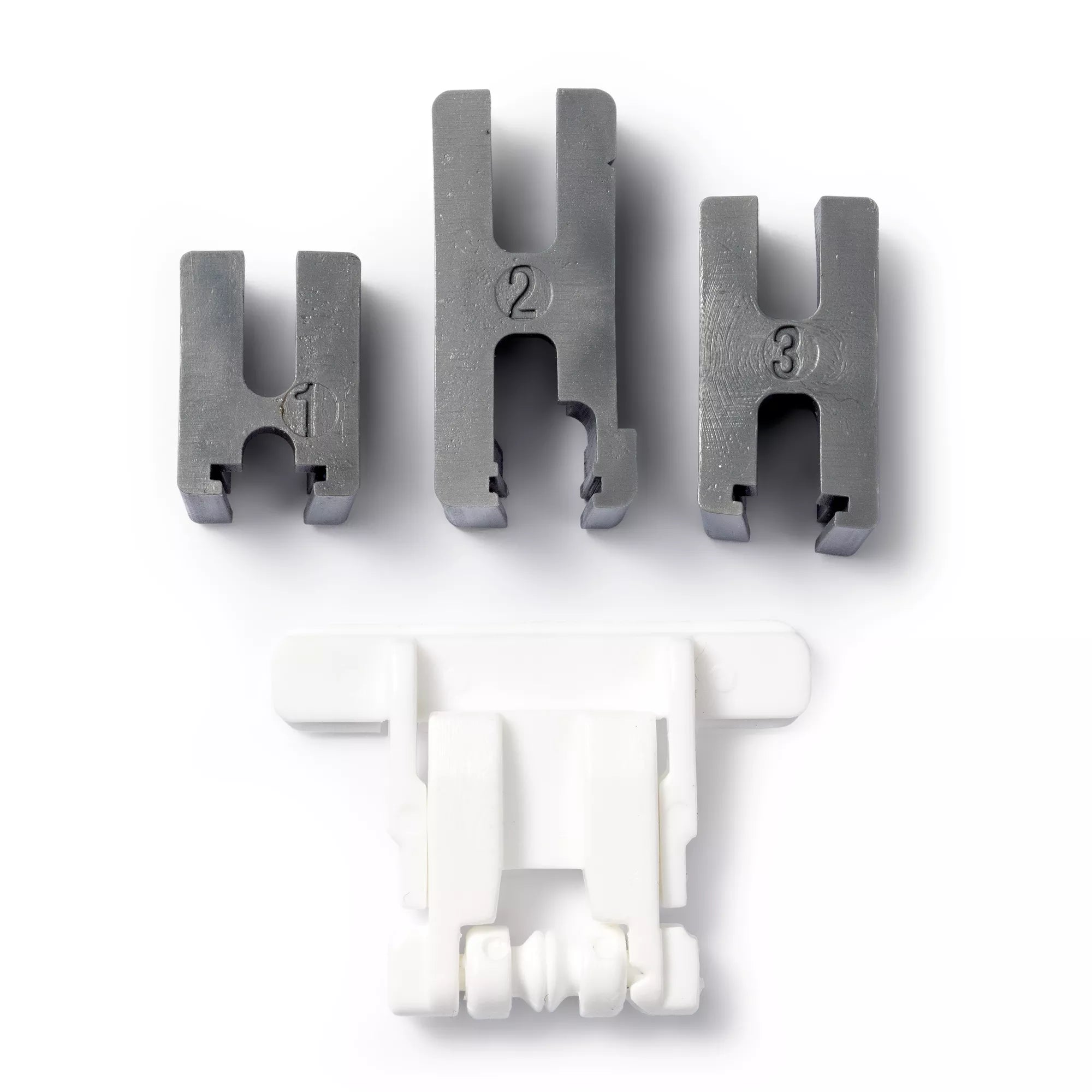 Zipper sewing machine feet