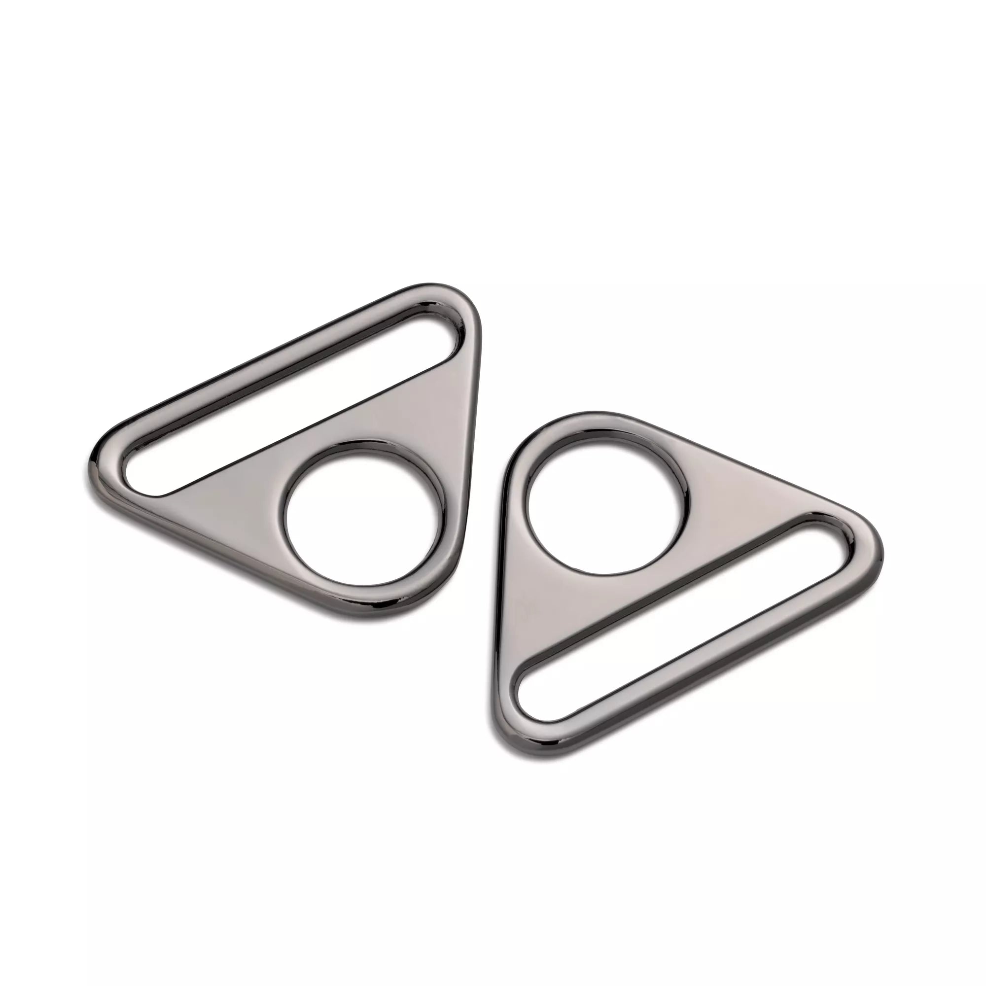 Triangle Rings with Bar