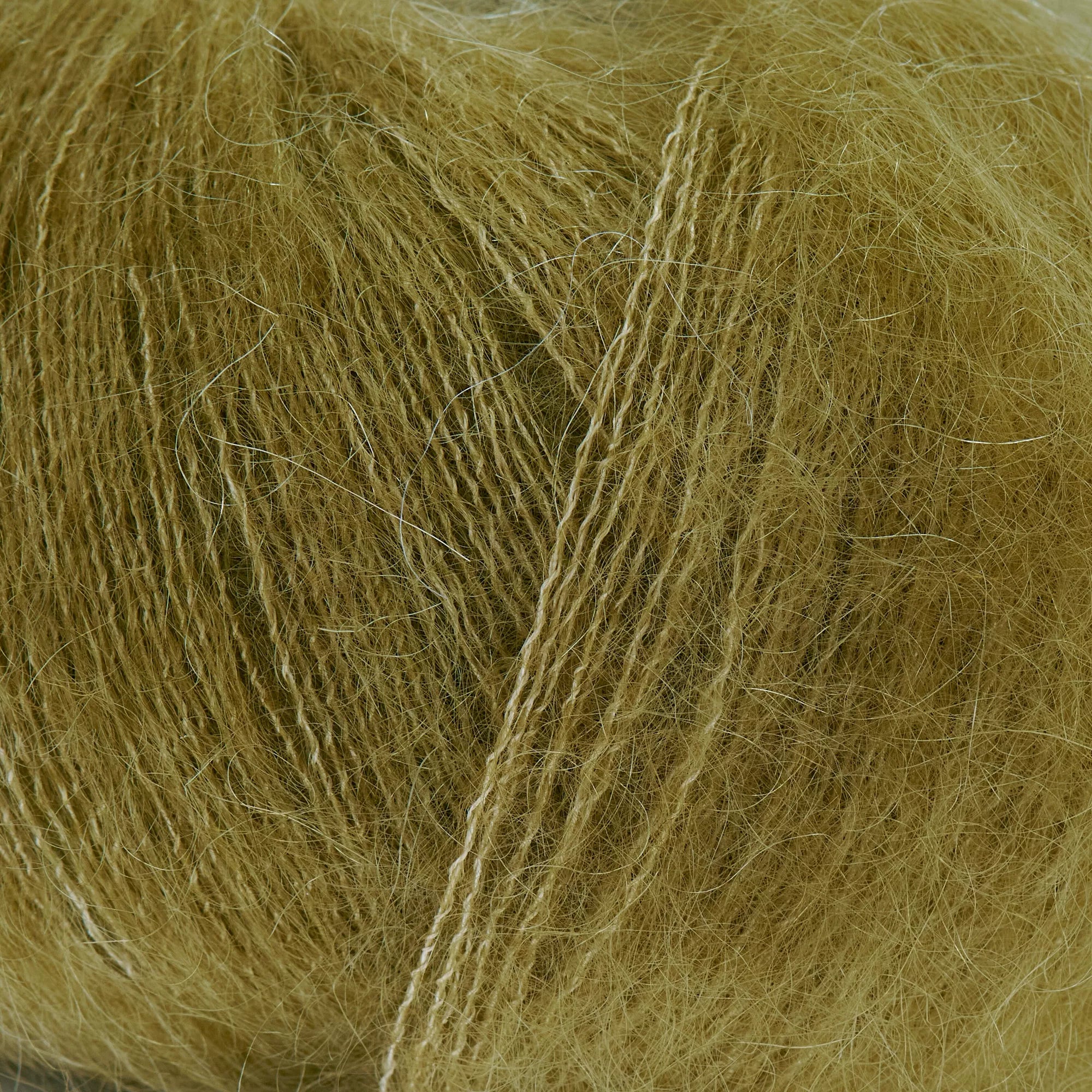Essentials Super Kid Mohair Loves Silk