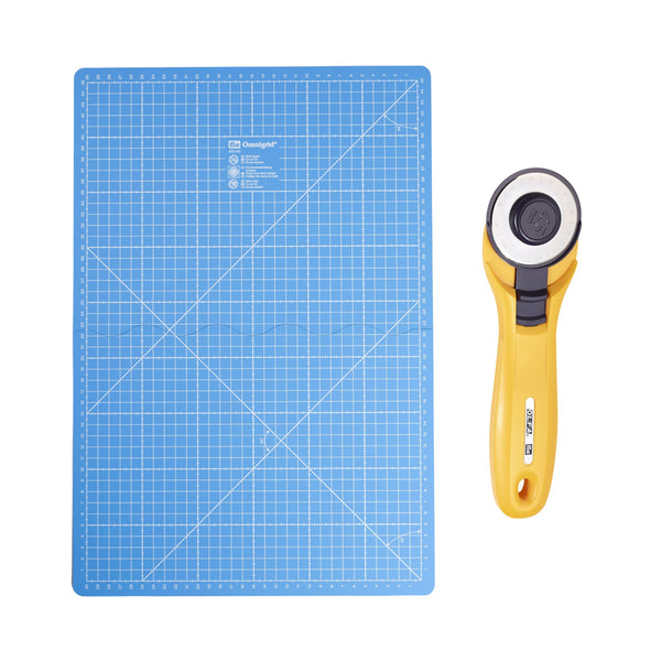 610420|Vorteils-Bundle faltbare Schneideunterlage (30 x 45 cm) + Rollschneider MAXI EASY (45 mm), hellblau