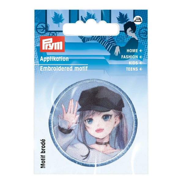 926082|Applikation K-Pop Label Mädchen mit Mütze, blau