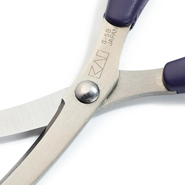 611509|Stoffschere "Professional", gebogen 13,5cm, violett